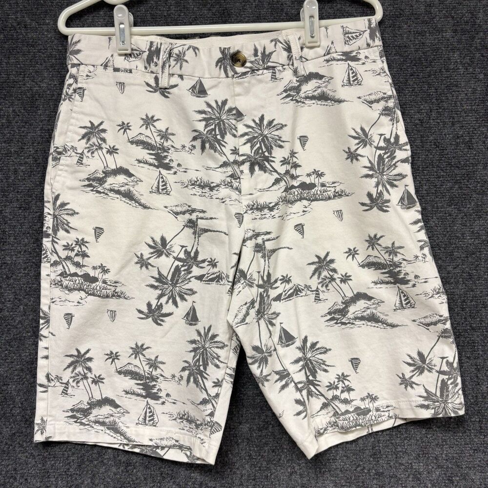 Old Navy Ultimate Slim Mens Chino Shorts White Beach Palm Tree Hawaiian Size 32
